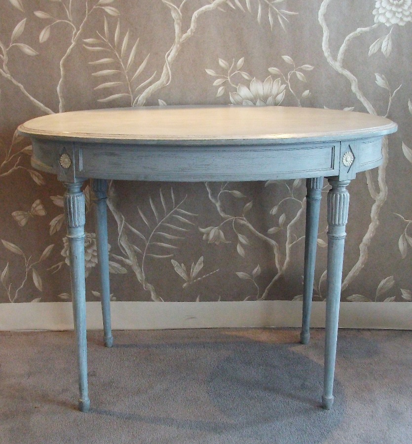 French Oval Painted Occasional Dressing Table
